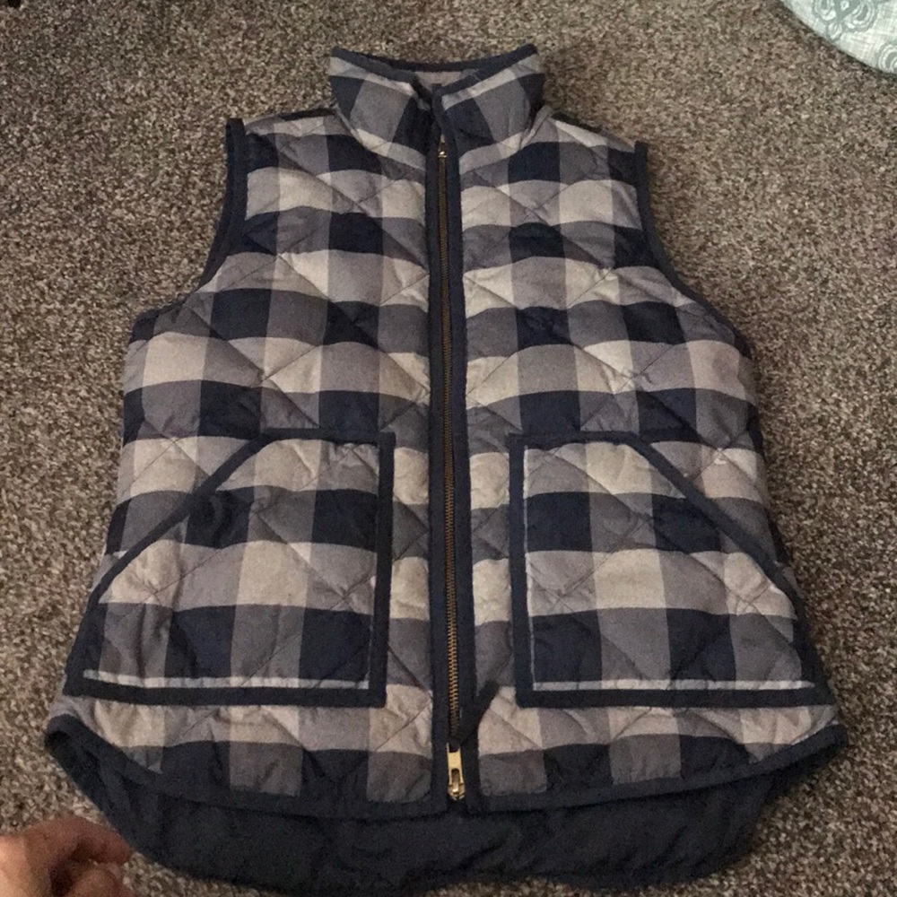 J crew vest only worn a couple times